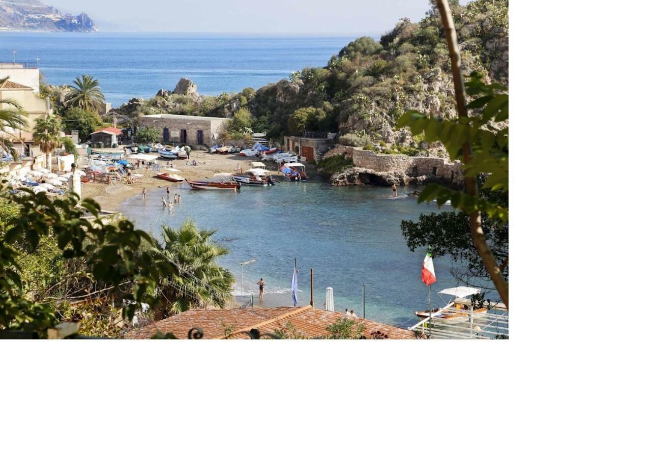 Ferienwohnung La Bomboniera Della Brigata Spendereccia! Taormina Exterior foto